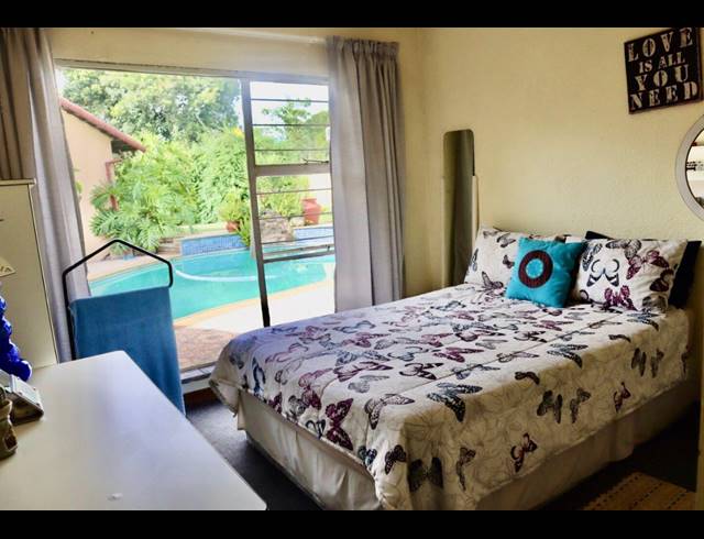 3 BEDROOM HOUSE FOR SALE IN BRACKENHURST